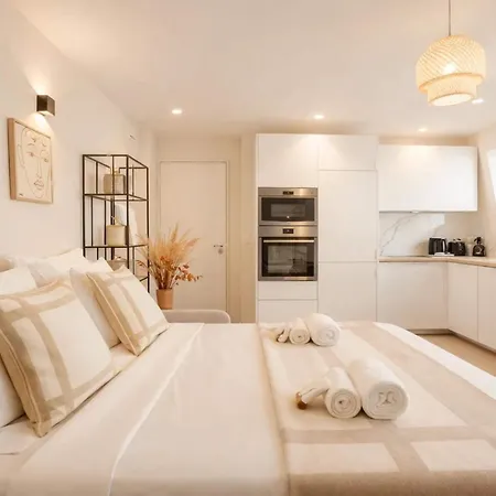 Apartment Stunning Near Arc De Triomphe